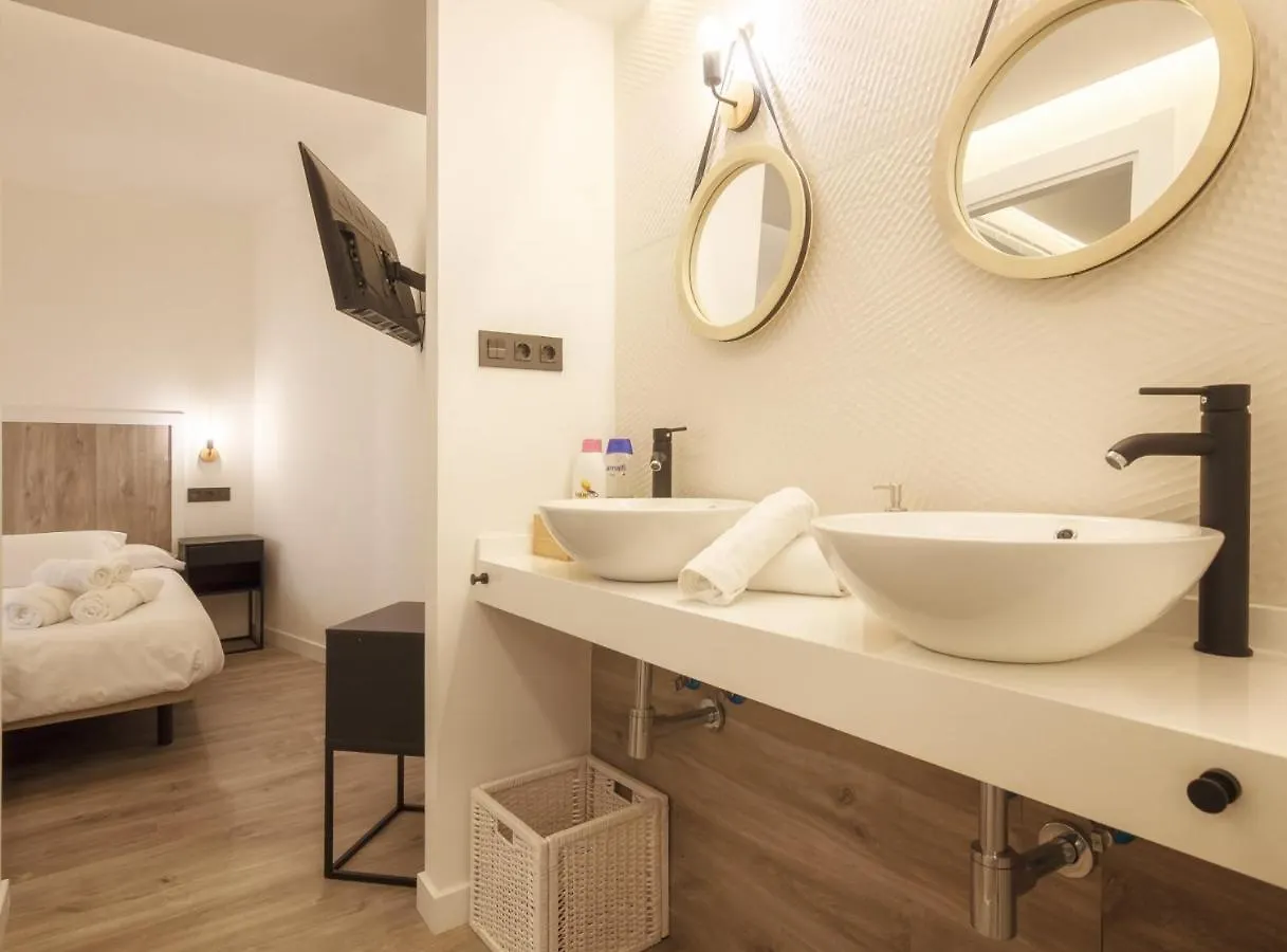 Apartamento Mirasol apartament en Bilbao la vieja by Urban Hosts